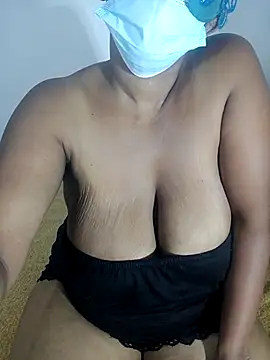 Snapshot of kumaricapalsex2 chatting on November 15, 5:53 pm kumaricapalsex2 online show from November 15, 5:53 pm