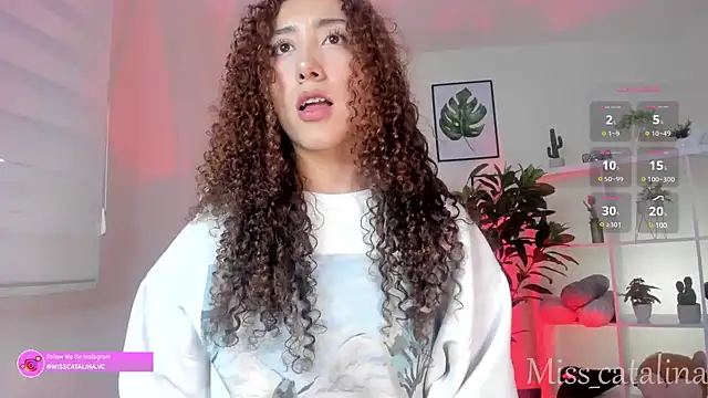 miss catalinaa online show from February 10, 11:36 am