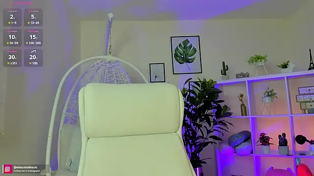 miss catalinaa online show from March 11, 12:39 pm