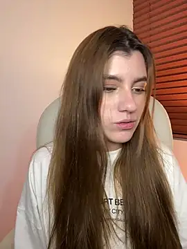 Snapshot of ARITOO_ chatting on February 24, 3:33 am ARITOO  online show from February 24, 3:33 am