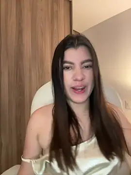 ARITOO  online show from June 13, 6:44 am
