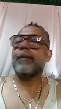 sthefania1710 online show from June 20, 1:36 pm