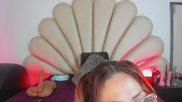 Anna  Spencer online show from March 5, 12:44 pm