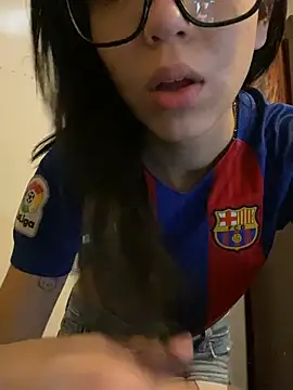 Snapshot of kittyprettybby chatting on June 29, 7:25 pm kittyprettybby online show from June 29, 7:25 pm