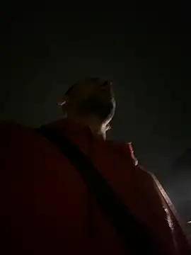 Snapshot of dantedesirexx chatting on December 15, 7:35 am dantedesirexx online show from December 15, 7:35 am