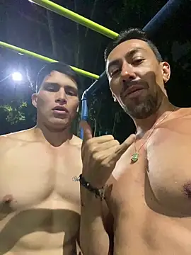 Snapshot of dantedesirexx chatting on March 5, 3:18 am dantedesirexx online show from March 5, 3:18 am