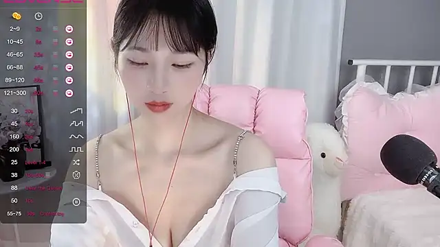 -Jolene-688- online show from January 3, 12:11 am