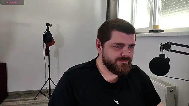 Snapshot of KingMarti chatting on September 14, 1:10 pm KingMarti online show from September 14, 1:10 pm