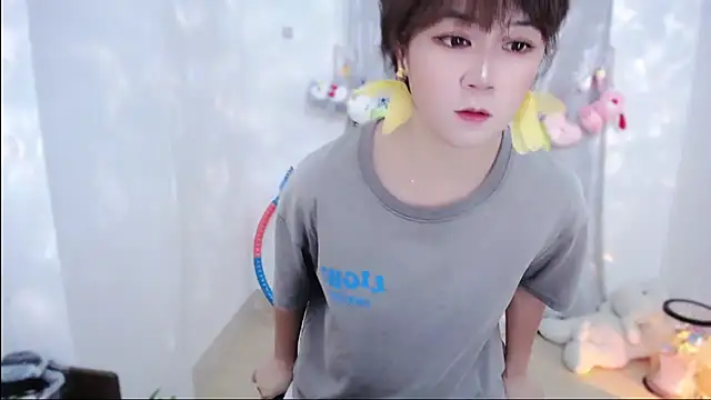 Snapshot of Fan_ting chatting on October 31, 3:18 am Fan ting online show from October 31, 3:18 am