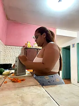 Evabigass online show from October 31, 4:52 pm