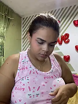 Evabigass online show from November 5, 8:09 pm