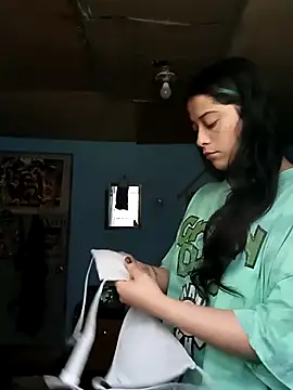 Elvishcassie  online show from January 14, 9:52 pm