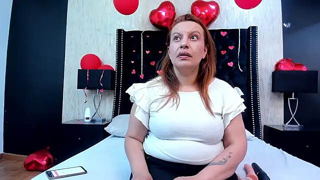 RoxieJackson online show from February 7, 9:37 pm