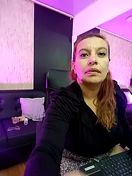 RoxieJackson online show from October 8, 12:03 pm