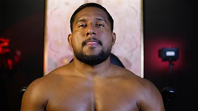 CallumMuscle online show from October 17, 5:37 pm