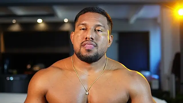 CallumMuscle online show from July 14, 10:15 pm