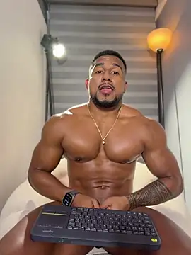 CallumMuscle online show from July 23, 11:46 pm