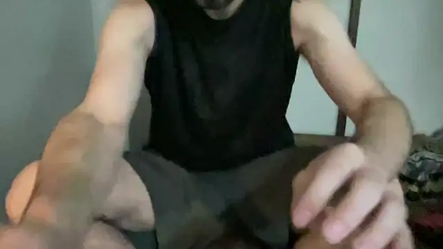 Snapshot of alphajoshkosh chatting on June 16, 11:40 pm alphajoshkosh online show from June 16, 11:40 pm