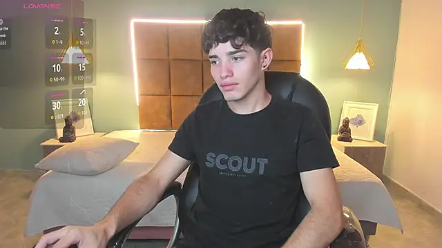 AlejooTwink online show from November 27, 1:51 am