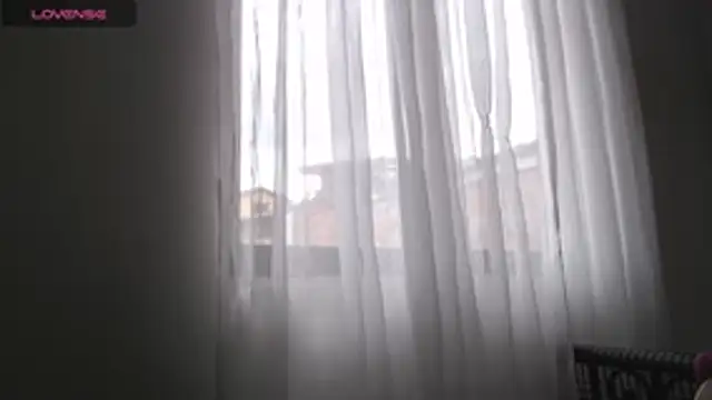 Snapshot of Layla_707 chatting on July 4, 8:37 pm Layla 707 online show from July 4, 8:37 pm