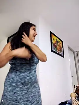 siri duque online show from February 12, 12:37 am