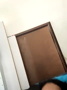 siri duque online show from November 26, 12:28 pm