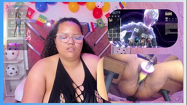MhiaRey online show from June 12, 1:43 pm