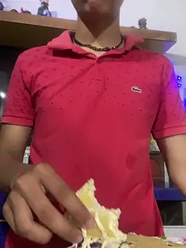 Snapshot of Leo_bunny_hot chatting on January 11, 12:44 am Leo bunny hot online show from January 11, 12:44 am