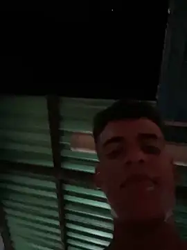 Snapshot of Leo_bunny_hot chatting on January 17, 12:42 am Leo bunny hot online show from January 17, 12:42 am