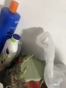 Snapshot of Leo_bunny_hot chatting on November 4, 5:23 pm Leo bunny hot online show from November 4, 5:23 pm