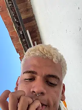 Leo bunny hot online show from March 7, 6:38 pm