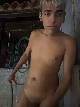 Leo bunny hot online show from May 1, 2:05 am