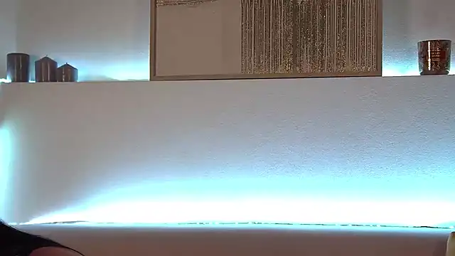 Snapshot of AlexandraBloom chatting on February 20, 9:31 pm AlexandraBloom online show from February 20, 9:31 pm