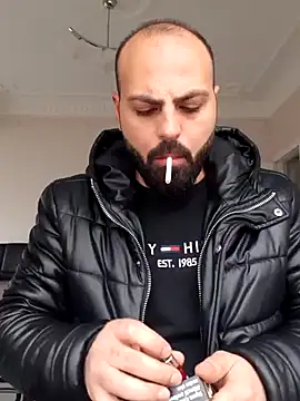 Snapshot of krzantem3454 chatting on January 23, 7:32 am krzantem3454 online show from January 23, 7:32 am