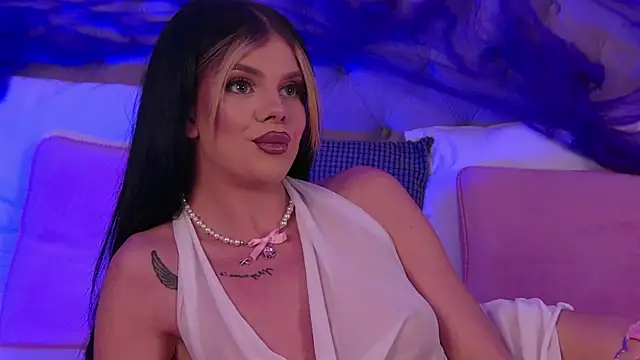 IvyRaven online show from October 22, 5:56 pm