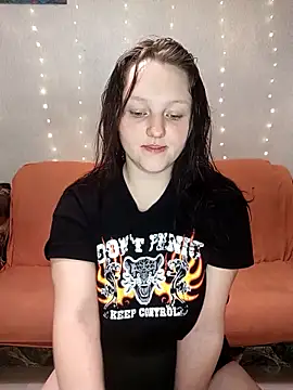 Aria  Dark online show from December 10, 11:51 pm