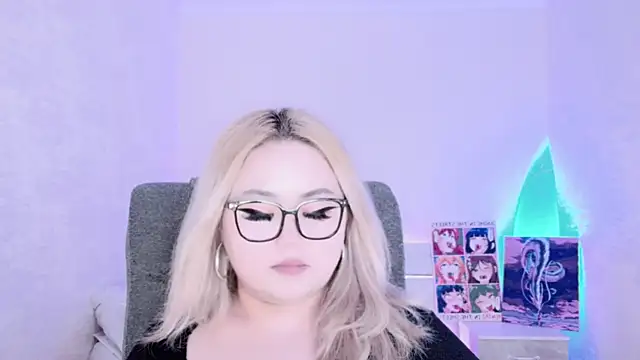 amelia sunlight online show from December 10, 6:06 pm