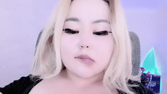 amelia sunlight online show from December 14, 3:40 am