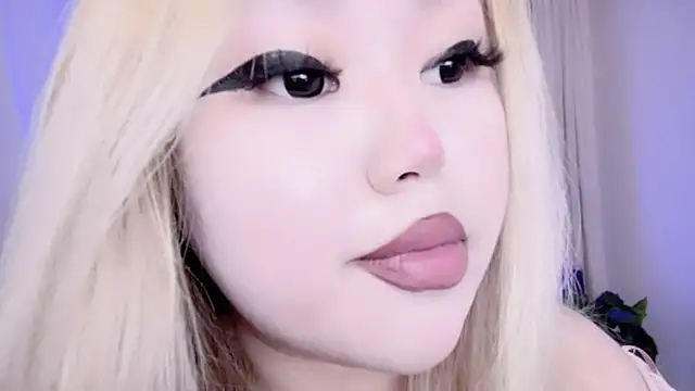 amelia sunlight online show from March 15, 1:30 am