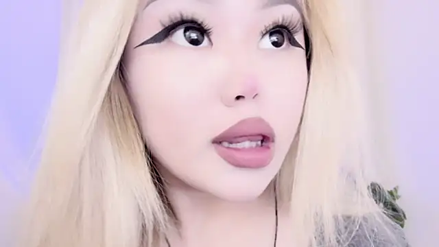 amelia sunlight online show from March 18, 11:31 pm