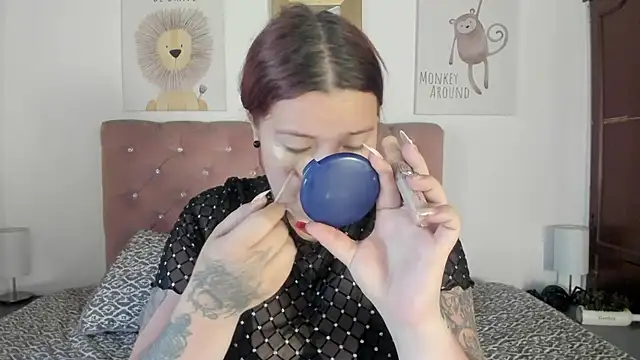 CelessteRedds online show from January 9, 11:35 am