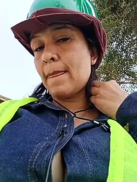 Slut Milf  online show from March 11, 3:12 pm