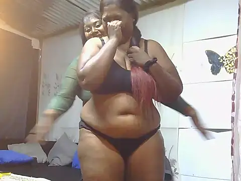 Snapshot of indiansuga chatting on November 22, 5:45 pm indiansuga online show from November 22, 5:45 pm