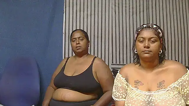 Snapshot of indiansuga chatting on December 4, 5:10 pm indiansuga online show from December 4, 5:10 pm