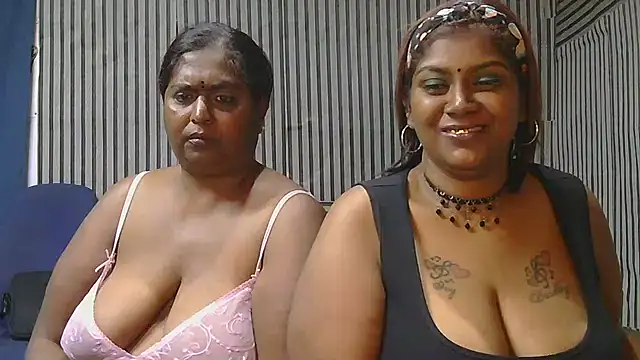 Snapshot of indiansuga chatting on December 13, 7:53 pm indiansuga online show from December 13, 7:53 pm