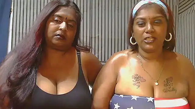 Snapshot of indiansuga chatting on December 14, 6:12 pm indiansuga online show from December 14, 6:12 pm