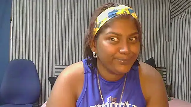 Snapshot of indiansuga chatting on December 19, 6:48 pm indiansuga online show from December 19, 6:48 pm