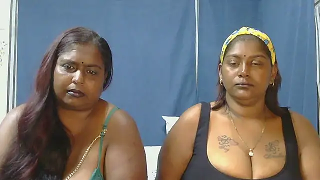 Snapshot of indiansuga chatting on January 15, 6:11 pm indiansuga online show from January 15, 6:11 pm