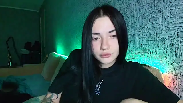 Liana diva online show from November 20, 8:14 am