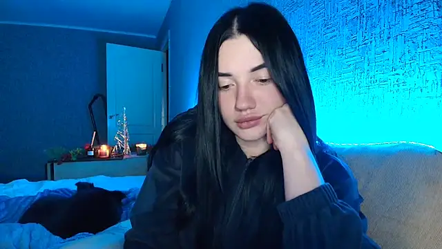 Liana diva online show from December 3, 8:29 pm